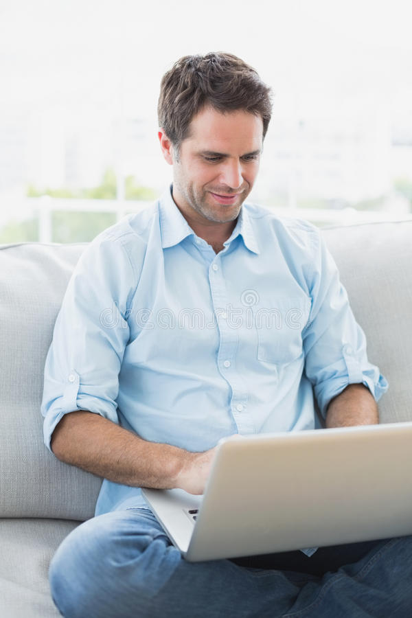 于正澄清延禧片酬传闻:总费用2400万佘诗曼最高_beat·365(图1) beat365官网